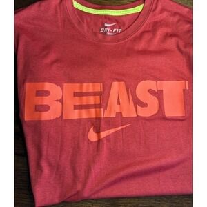 Nike Dri-Fit Beast Red T-Shirt Men's‎ Medium